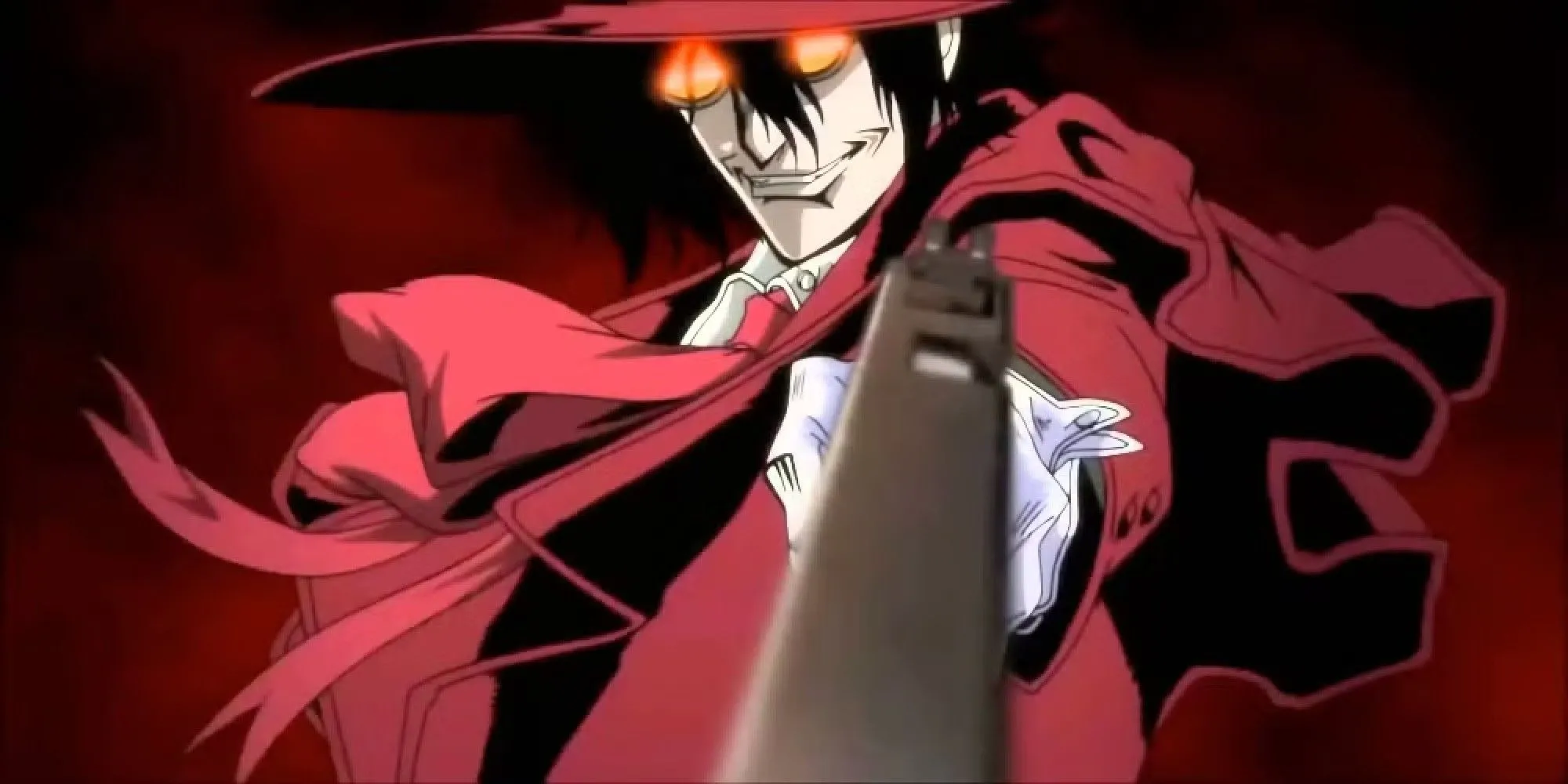 Alucard từ Hellsing Ultimate với nụ cười đáng sợ