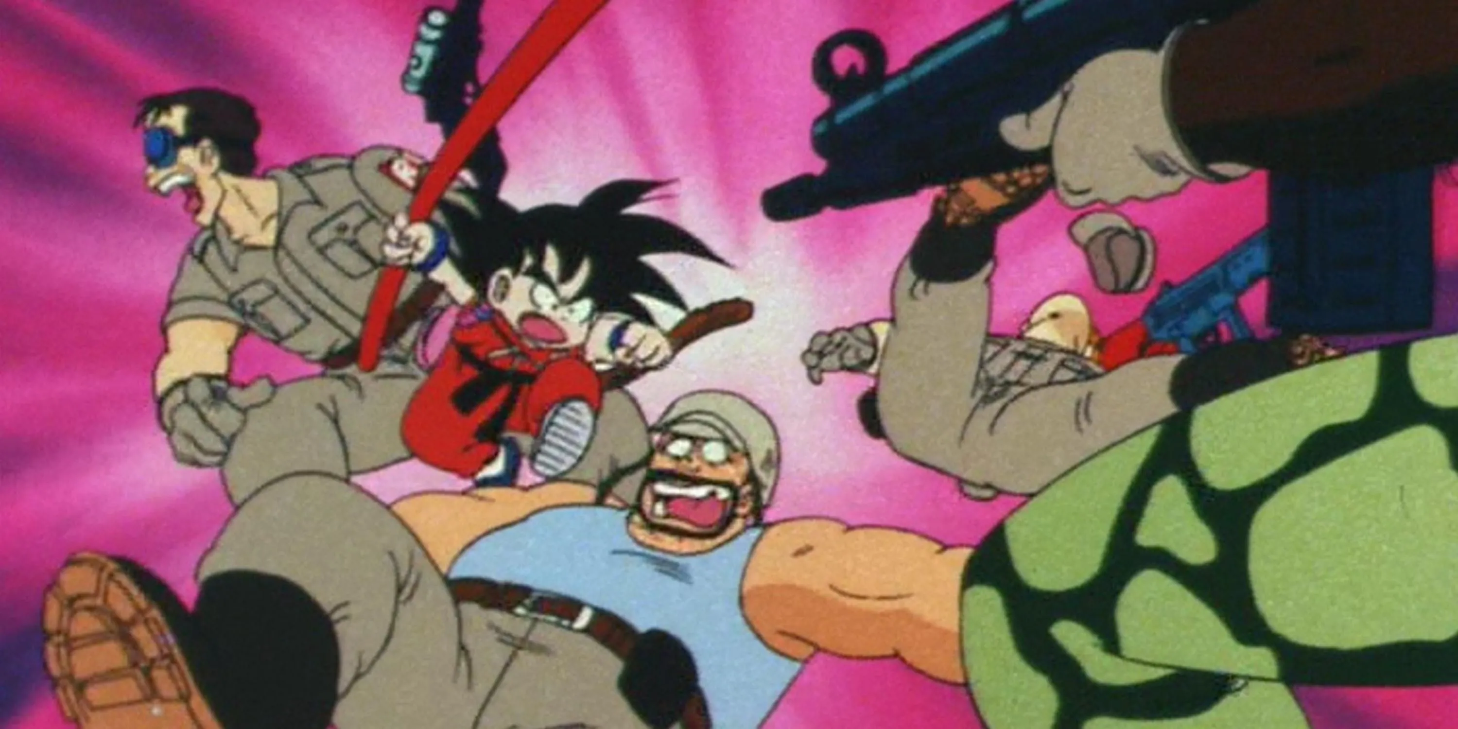 Goku thời thơ ấu một mình đột kích căn cứ Đội Quân Đai Đỏ trong anime Dragon Ball