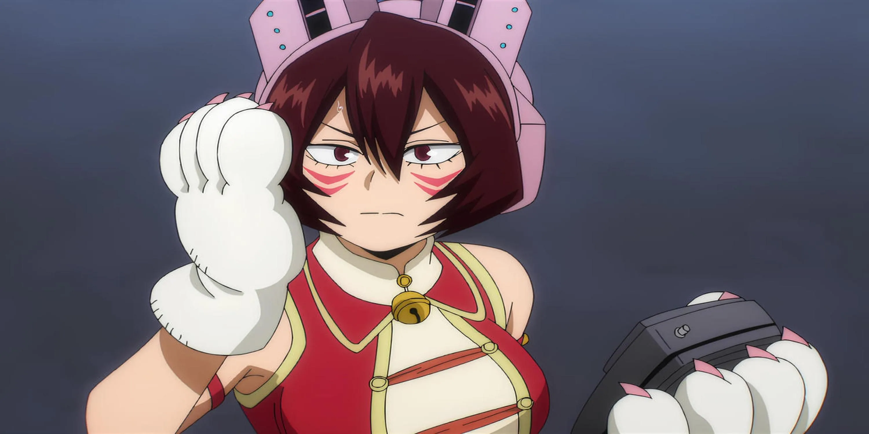 Mandalay (Shino Sosaki) với Quirk Telepath hỗ trợ giao tiếp