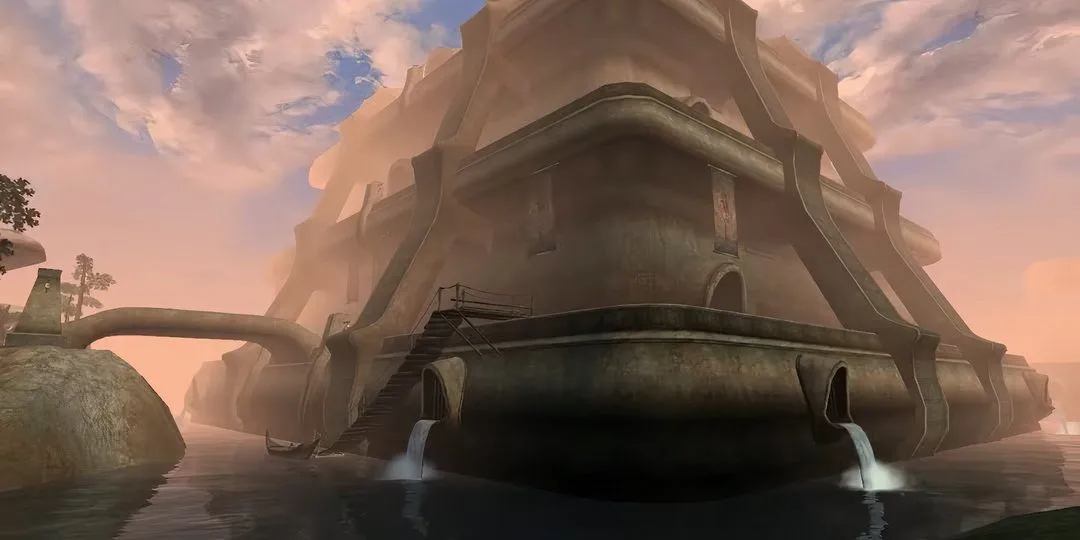Dòng nước chảy bao quanh Vivec City ở Morrowind, một thành phố được xây dựng cho một vị thần với các khu phố xếp tầng khổng lồ.